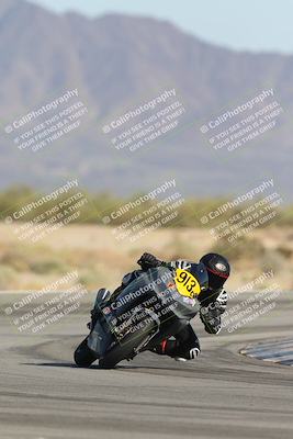 media/Oct-04-2025-CVMA (Sat) [[408bcdd6e4]]/Race 14-500-400-350 Supersport/